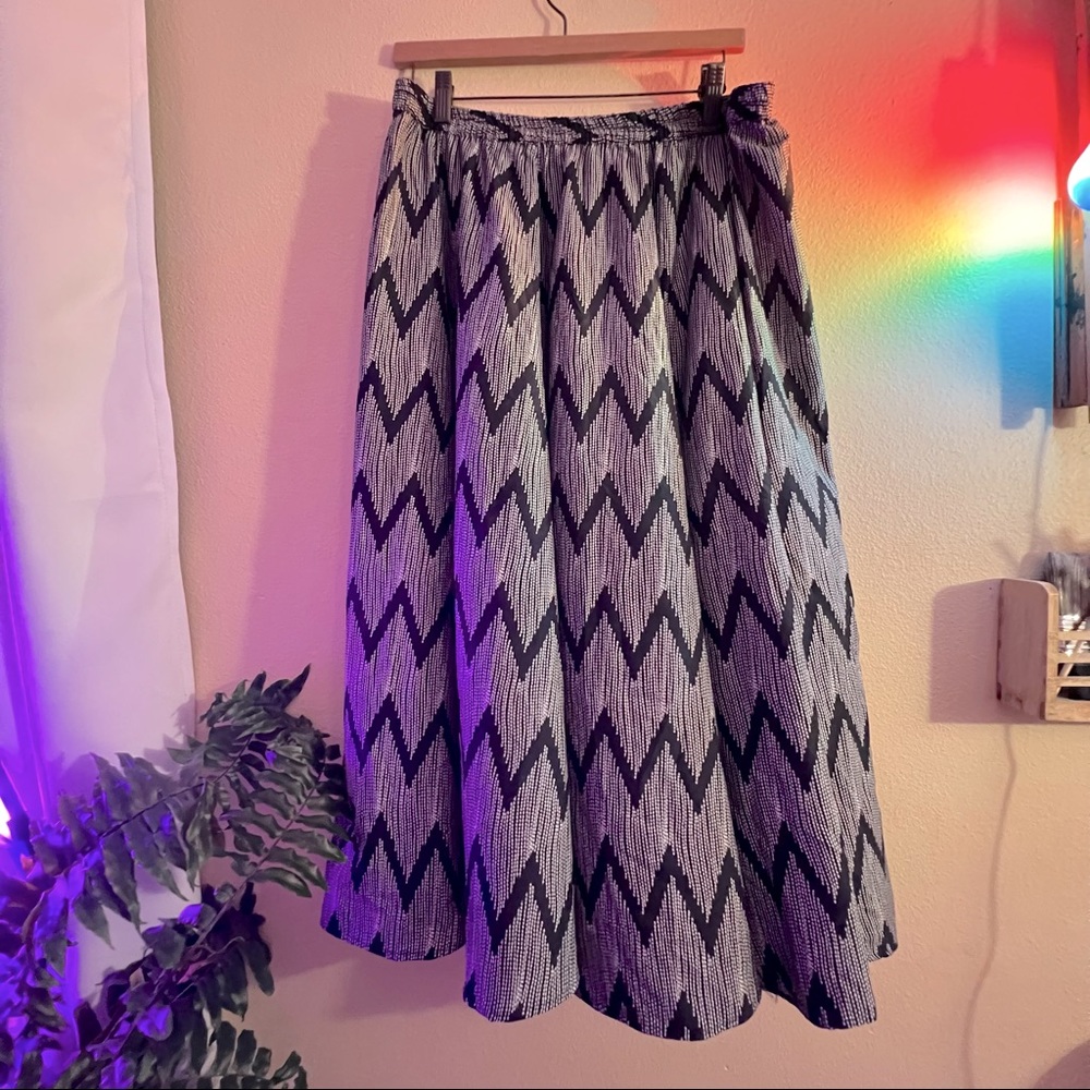 Black and White Patterned Maxi Skirt